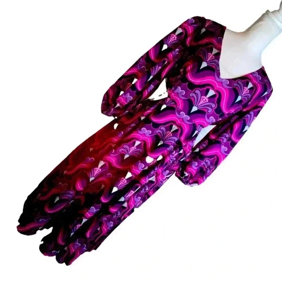 Area Stars Cutout Midriff Long Sleeve Dress NWT Size Large Holiday Party - Picture 10 of 16